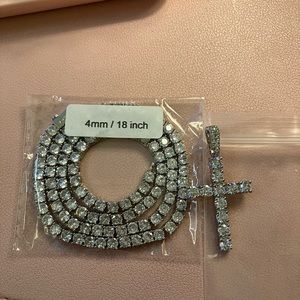 Beautiful 18in CZ chain and 2 in CZ cross-  extremely sparkly